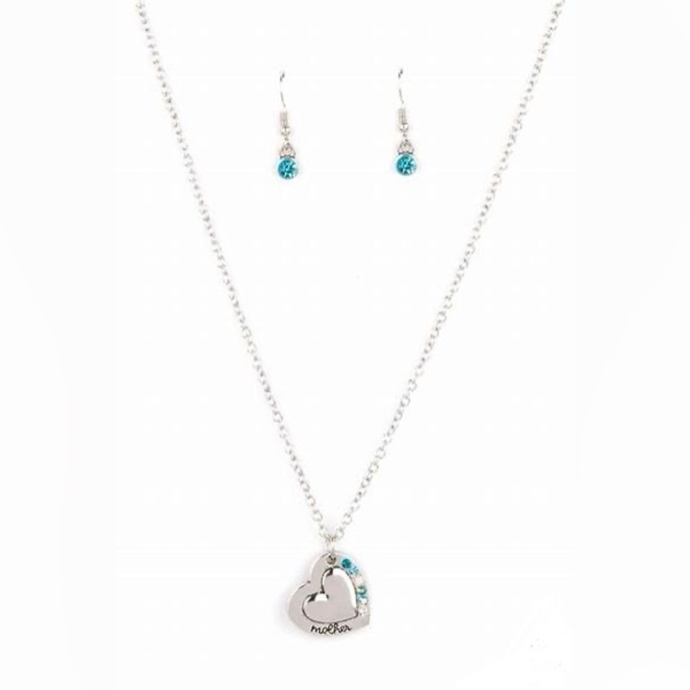 Short silver and blue/white rhinestones heart pendant necklace*